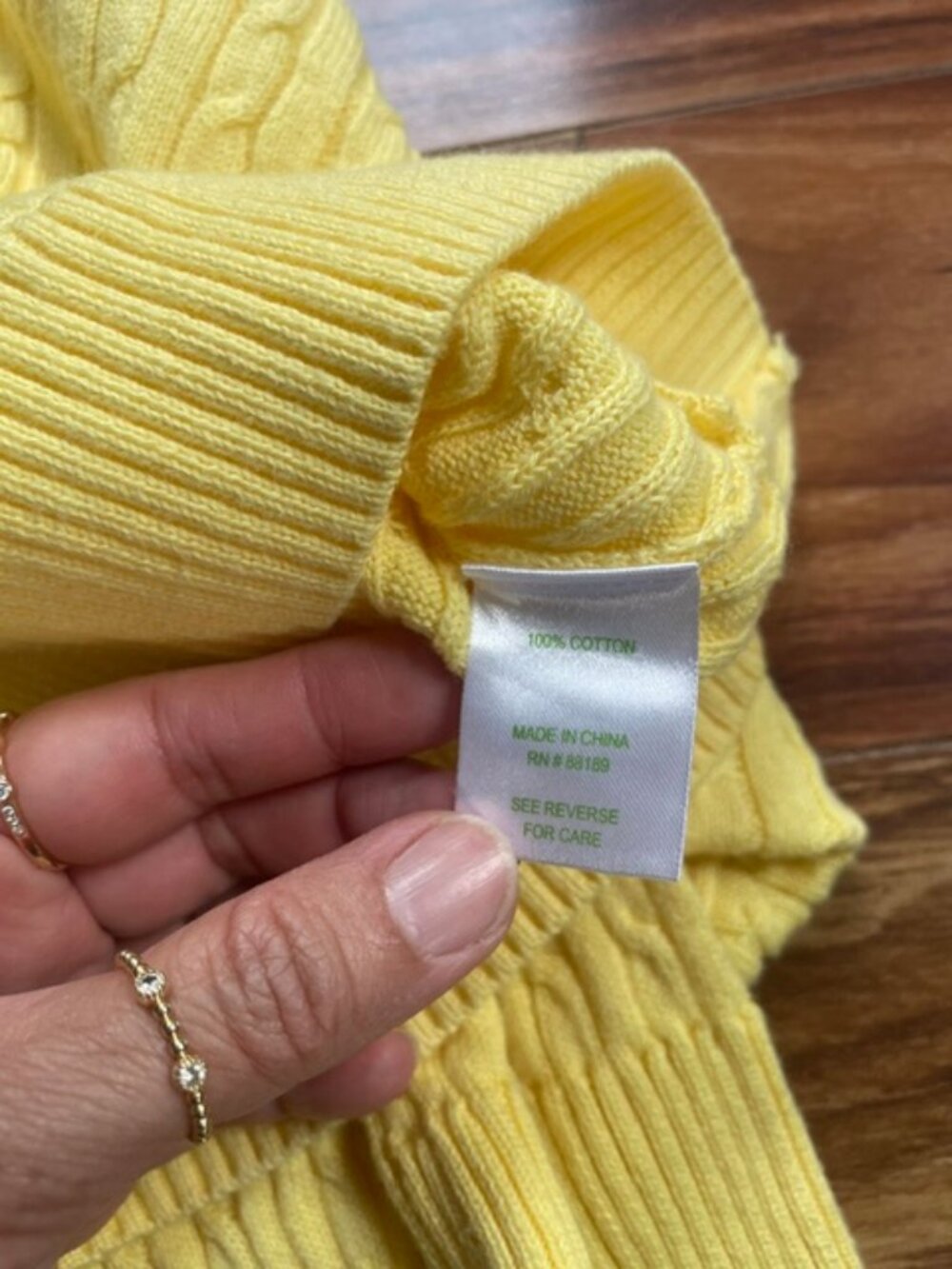 Lilly Pulitzer Women's V-Neck Cable Knit Long Sleeve Sweater, Yellow, Size S - Picture 5 of 7